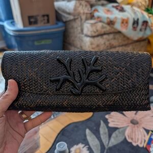 Asiaphile Los Angeles Woven Clutch